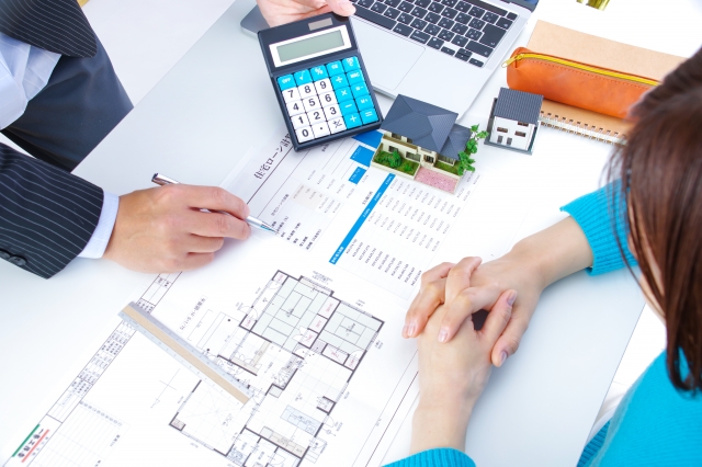 ハウスメーカーと地元業者の価格差